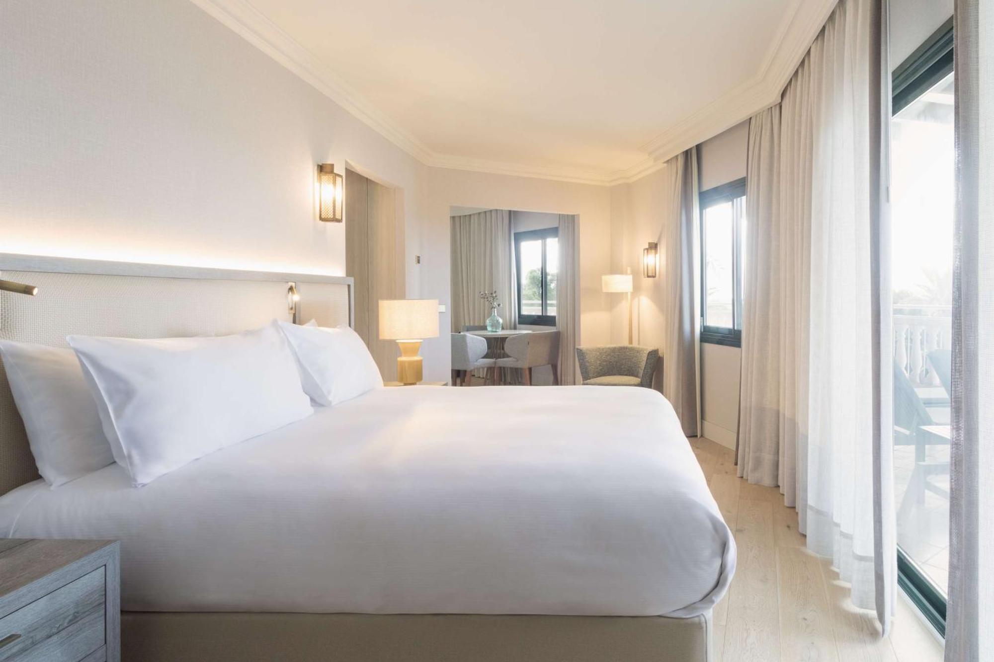 Hilton Mallorca Galatzo 帕格拉 外观 照片 A room at the hotel