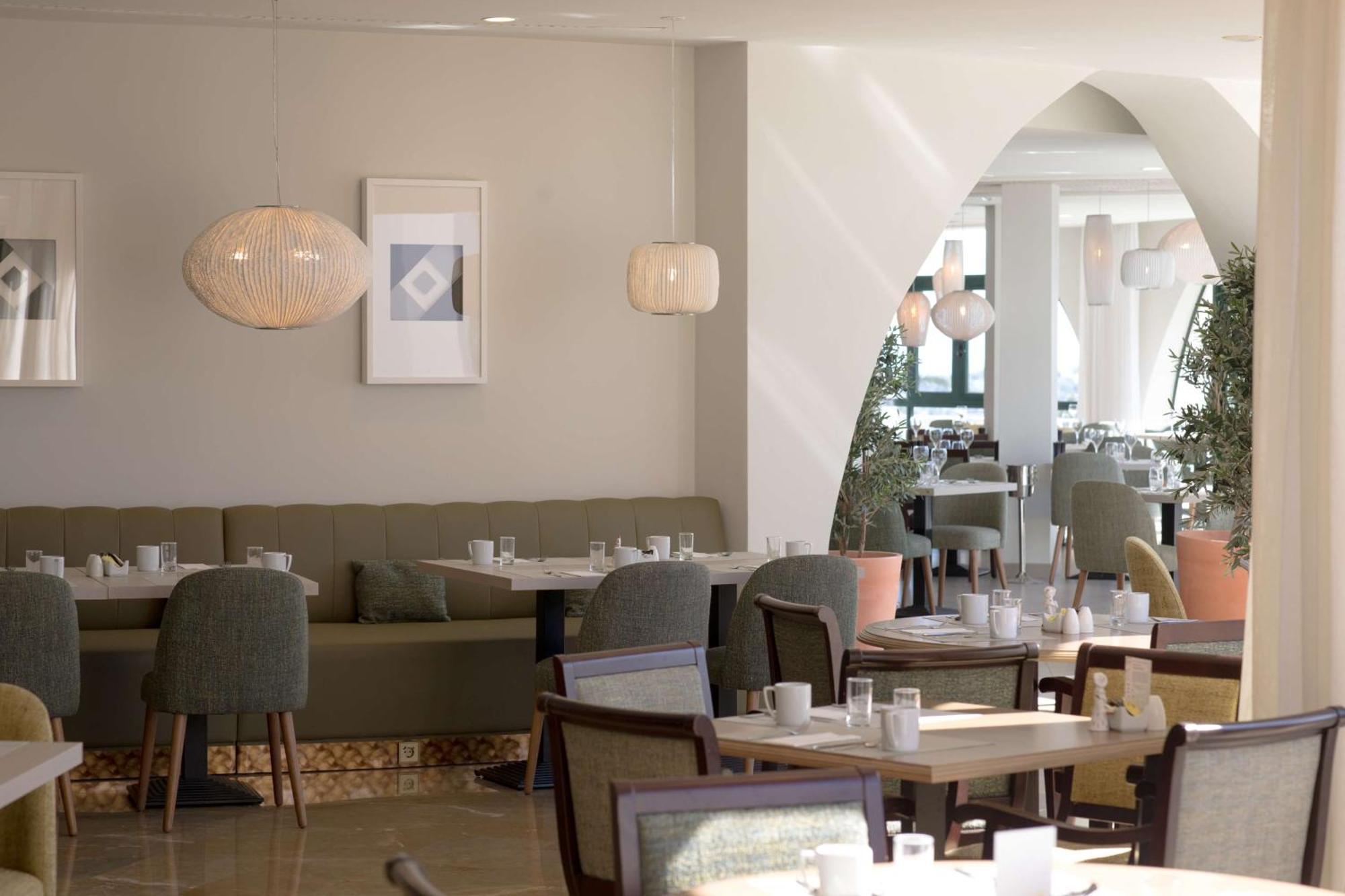Hilton Mallorca Galatzo 帕格拉 外观 照片 The restaurant
