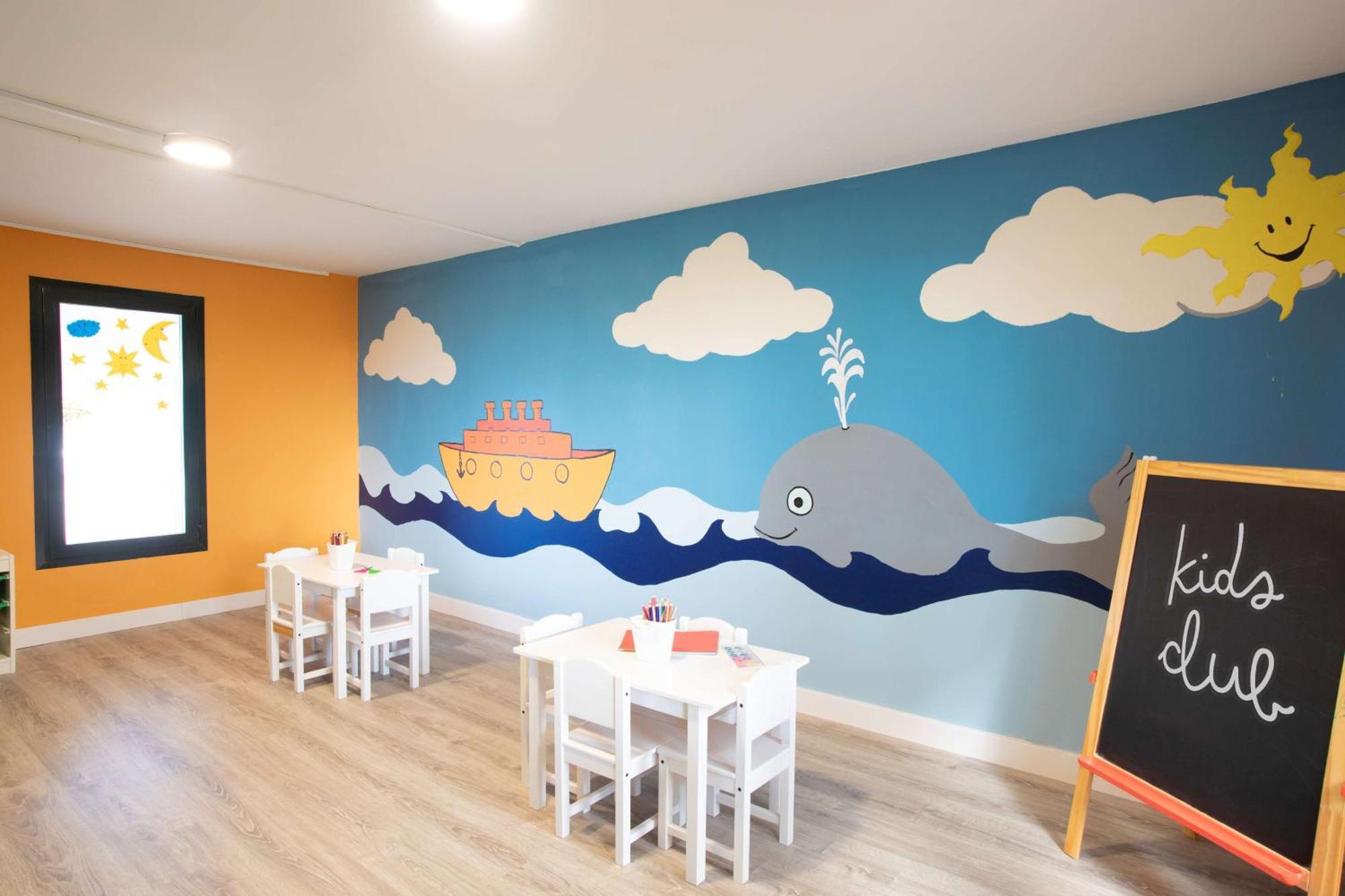 Hilton Mallorca Galatzo 帕格拉 外观 照片 Kids Club